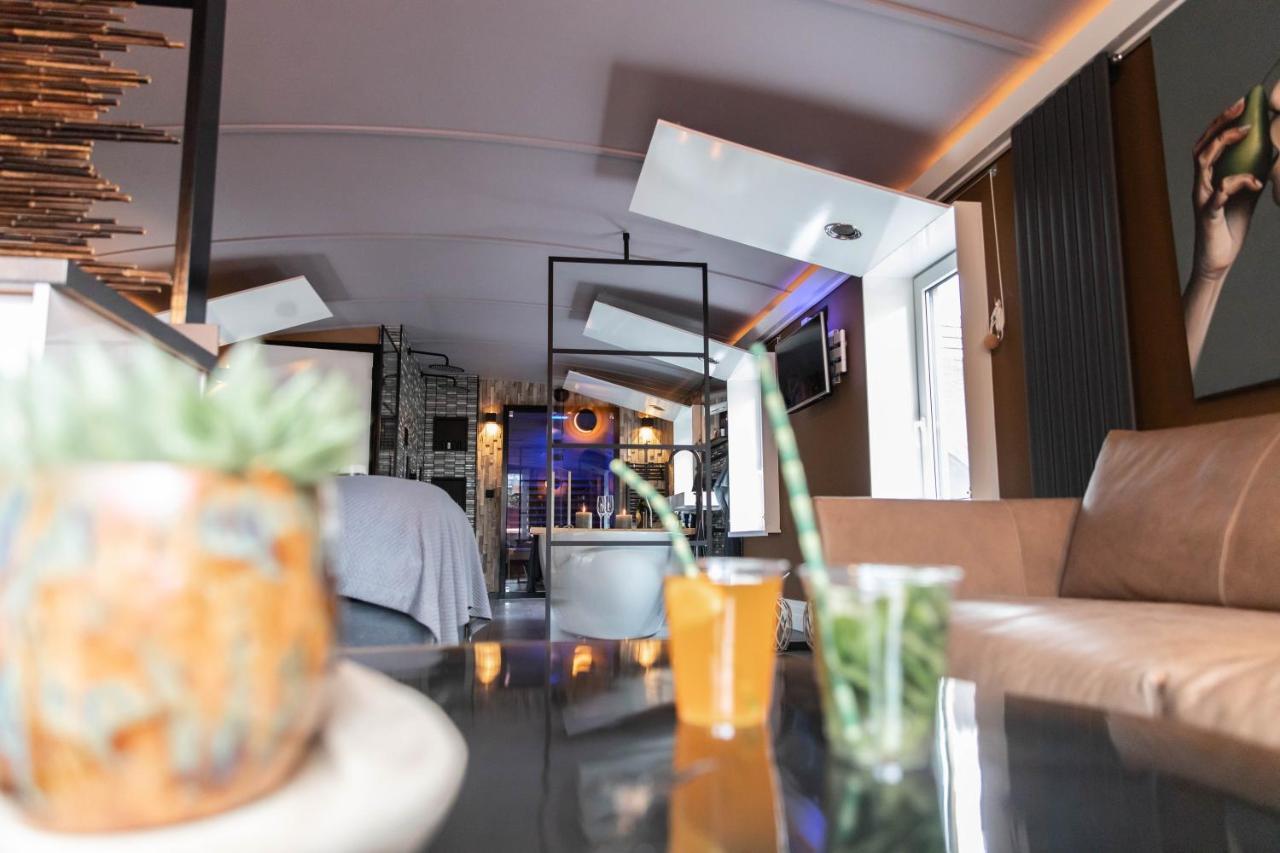 Wellnessboat De Michiel De Ruyter Hotel Groningen Luaran gambar